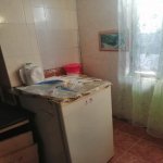 Kirayə (aylıq) 2 otaqlı Köhnə Tikili, Azadlıq metrosu, 8-ci mikrorayon, Binəqədi rayonu 8