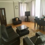 Kirayə (aylıq) 3 otaqlı Yeni Tikili, Xətai metrosu, Xətai rayonu 8