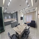 Аренда 4 комнатная Дома/Виллы, İnşaatçılar метро, пос. Ясамал, Ясамал район 3