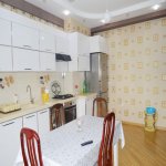 Kirayə (aylıq) 3 otaqlı Yeni Tikili, Xətai metrosu, Xətai rayonu 8