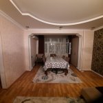 Продажа 2 комнат Вторичка, м. Азадлыг метро, 7-ой микрорайон, Бинагадинский р-н район 3
