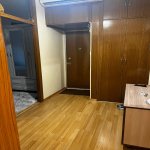 Kirayə (aylıq) 3 otaqlı Köhnə Tikili, Həzi Aslanov metrosu, H.Aslanov qəs., Xətai rayonu 8