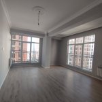 Продажа 3 комнатная Новостройка, 72 двор район 1