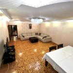 Kirayə (aylıq) 4 otaqlı Köhnə Tikili, 28 May metrosu, Nəsimi rayonu 2