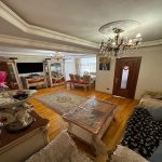 Продажа 3 комнатная Вторичка, м. Автовокзал метро, пос. Биляджари, Бинагадинский р-н район 1