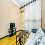 Kirayə (günlük) 2 otaqlı Köhnə Tikili, 28 May metrosu, Bakı Musiqi Akademiyası, Nəsimi rayonu 12