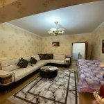 Продажа 2 комнатная Вторичка, İnşaatçılar метро, пос. Йени Ясамал, Ясамал район 3