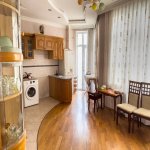 Kirayə (aylıq) 4 otaqlı Yeni Tikili, Neftçilər metrosu, 8-ci kilometr, Nizami rayonu 9