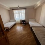 Kirayə (aylıq) 3 otaqlı Yeni Tikili, Memar Əcəmi metrosu, 5-ci mikrorayon, Nəsimi rayonu 2