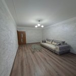 Kirayə (aylıq) 2 otaqlı Köhnə Tikili, Əhmədli metrosu, Xətai rayonu 8