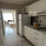 Kirayə (aylıq) 3 otaqlı Köhnə Tikili, Gənclik metrosu, Nəsimi rayonu 5