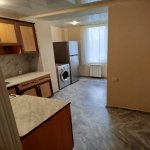 Продажа 2 комнатная Вторичка, м. Эльмляр Академиясы метро, пос. Ясамал, Ясамал район 5