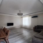 Kirayə (aylıq) 3 otaqlı Yeni Tikili, Abşeron rayonu 1