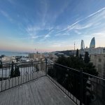 Kirayə (aylıq) 4 otaqlı Həyət evi/villa, İçərişəhər metrosu, Səbail rayonu 12