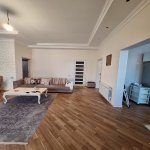 Kirayə (aylıq) 3 otaqlı Həyət evi/villa, Badamdar qəs., Səbail rayonu 8
