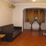 Kirayə (aylıq) 3 otaqlı Köhnə Tikili, 28 May metrosu, Nərimanov rayonu 2