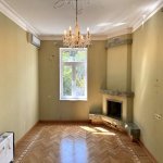 Kirayə (aylıq) 3 otaqlı Köhnə Tikili, Nizami metrosu, Yasamal rayonu 2