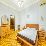 Kirayə (günlük) 4 otaqlı Köhnə Tikili, Sahil metrosu, Səbail rayonu 2