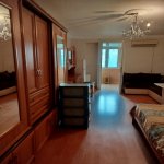 Kirayə (aylıq) 1 otaqlı Köhnə Tikili, Qara Qarayev metrosu, Nizami rayonu 1