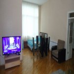 Kirayə (günlük) 4 otaqlı Köhnə Tikili, Sahil metrosu, Səbail rayonu 5