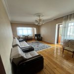 Kirayə (aylıq) 2 otaqlı Köhnə Tikili, 8-ci mikrorayon, Binəqədi rayonu 1