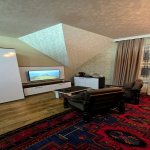 Посуточно 4 комнатная Дома/Виллы Гусар 11