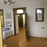 Kirayə (aylıq) 3 otaqlı Köhnə Tikili, İçərişəhər metrosu, Səbail rayonu 3