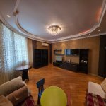 Аренда 2 комнатная Новостройка, İnşaatçılar метро, Ясамал район 2