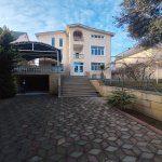 Satılır 9 otaqlı Həyət evi/villa, Badamdar qəs., Səbail rayonu 1