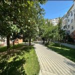Satılır 2 otaqlı Köhnə Tikili, Memar Əcəmi metrosu, 4-cü mikrorayon, Nəsimi rayonu 1