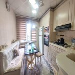 Продажа 4 комнатная Вторичка, 18-й микрорайон район 12