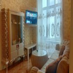 Посуточно 3 комнат Вторичка, м. 28 Мая метро, Бульвар, Сябаиль район 5