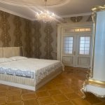 Kirayə (aylıq) 3 otaqlı Köhnə Tikili, Sahil metrosu, Səbail rayonu 9