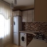 Kirayə (aylıq) 3 otaqlı Yeni Tikili, Elmlər akademiyası metrosu, Badamdar qəs., Səbail rayonu 6