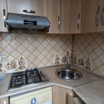 Kirayə (aylıq) 3 otaqlı Köhnə Tikili, Memar Əcəmi metrosu, 9-cu mikrorayon, Binəqədi rayonu 9