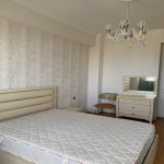Kirayə (aylıq) 2 otaqlı Yeni Tikili Xırdalan 4