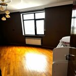 Kirayə (aylıq) 3 otaqlı Yeni Tikili, Neftçilər metrosu, 8-ci kilometr, Nizami rayonu 2
