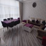 Посуточно 4 комнатная Дача, Новханы баг массиви район 8