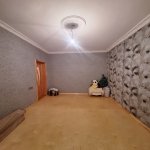 Продажа 4 комнатная Вторичка, 18-й микрорайон район 16