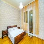 Kirayə (günlük) 3 otaqlı Köhnə Tikili, Sahil metrosu, Səbail rayonu 17