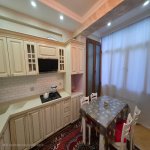 Kirayə (aylıq) 3 otaqlı Yeni Tikili, Memar Əcəmi metrosu, 4-cü mikrorayon, Nəsimi rayonu 9