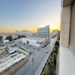 Satılır 5 otaqlı Köhnə Tikili, Gənclik metrosu, 8-ci mikrorayon, Binəqədi rayonu 2