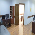 Kirayə (aylıq) 20 otaqlı Ofis, Nərimanov rayonu 17