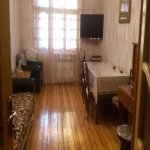 Kirayə (aylıq) 3 otaqlı Köhnə Tikili Gəncə 1