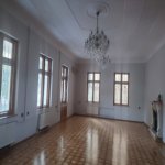 Kirayə (aylıq) 9 otaqlı Həyət evi/villa, Montin qəs., Nərimanov rayonu 7