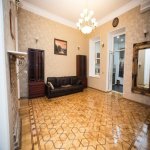 Kirayə (aylıq) 4 otaqlı Köhnə Tikili, 28 May metrosu, Nəsimi rayonu 4