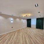 Продажа 3 комнатная Вторичка, 9-ый микрорайон район 1