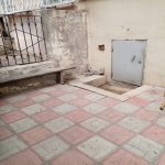 Продажа 3 комнатная Вторичка, İnşaatçılar метро, Ясамал район 12