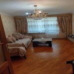 Satılır 3 otaqlı Köhnə Tikili, Neftçilər metrosu, 8-ci kilometr, Nizami rayonu 1