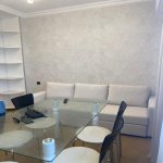 Kirayə (aylıq) 3 otaqlı Köhnə Tikili, Sahil metrosu, Xəqani ticarət mərkəzi, Səbail rayonu 9